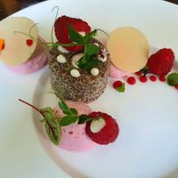 Raspberry cream, poppy seed cake with almond centre and raspberries filled with white chocolate at Farbenfroh in Essen