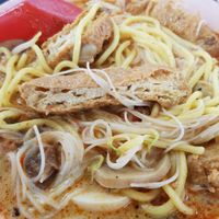 Very huge portion @$2.50! at De Sheng Vegetarian 德昇素食 in Northeast Singapore