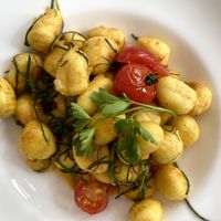 Gnocchi mit Mönchsbart  at Laegernstuebli in Boppelsen