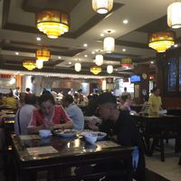 Main dining area. at Qiānhé Qīngxīn 谦和清心素食 - 温江店 in Chengdu