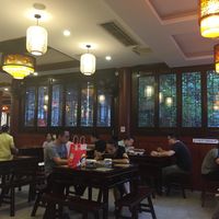 The view outside the main dining area. at Qiānhé Qīngxīn 谦和清心素食 - 温江店 in Chengdu