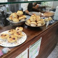 Freshly baked mufin at NY Muffin in Tokyo
