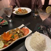Cashew Nut Tofu at Noi Thai in Honolulu