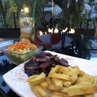 Seiten Steak with mushrooms and blackberry-wine sauce  at Fratello Vegan in Cuenca