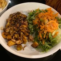 Saiten with pineapple   at Fratello Vegan in Cuenca