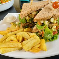 Vegan Club Sandwich at Fratello Vegan in Cuenca