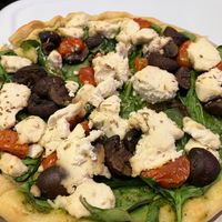 Veggie Pizza at Nourish Cafe in San Francisco