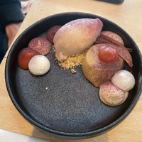 Magnolia heaven  at Morris and Bella in Amsterdam