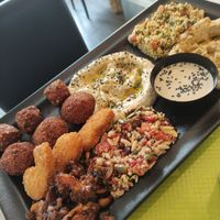 Hummus platter at Tahina in Tours