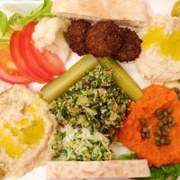 Detail of 'Évasion de saveurs végétales', assiette avec plusieurs plats maison - a plate-full of everything! at Tahina in Tours