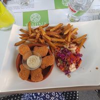 Nuggets & chips :) at Tahina in Tours