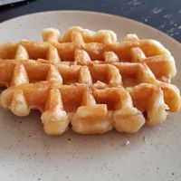 Waffle at Hot Vog in Paris