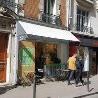 Hot Vog at Hot Vog in Paris