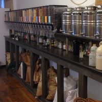 Section vrar/bio/vegan at Les Gourmandises Louca  in Quebec