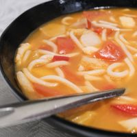 冬陰功海鮮湯烏冬 at Tong De Veggie 同德素食 in Kowloon