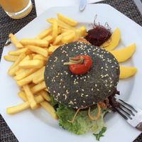 Beyond meet burger at Hotel Gasthaus and Restaurant zur Post in Klotten