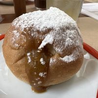 Sonho com recheio de doce de leite  at Padoca Vegan in Sao Paulo