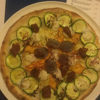 New vegan pizza at Mastino V in Amsterdam