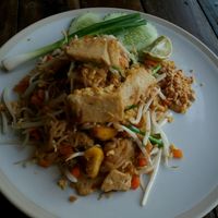 Pad Thai with tofu at Mama Cindy Restaurant in Khao Lak