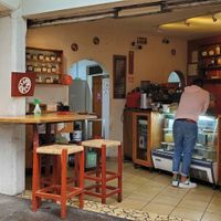 Dude in the pink shirt needs better training or a different job not associated with customer service. at La Casa del Pan - Restaurant and Bakery - Del Carmen in Mexico City