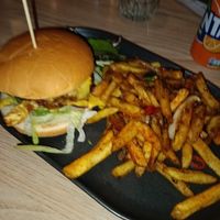 Vegan Royale with Cheese and salt and pepper chips #Veganuary at Down the Hatch in Liverpool
