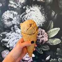 Coffee ice cream at Doe Donuts in Portland