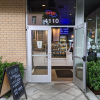 Entrance at Doe Donuts in Portland