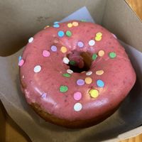 The “Doe!” donut  at Doe Donuts in Portland