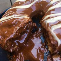 Nutwave donuts at Attila Hildmann Organic Snackbar I in Berlin