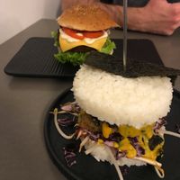 Daisho burger and Cheese burger at Attila Hildmann Organic Snackbar I in Berlin