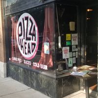 Front of the establishment at Pizza Head in St Louis