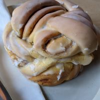 Cinnamon bun (vegan) at Academy in Winchester