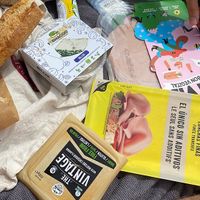 Picnic  at Mon Epicerie Paris in Paris