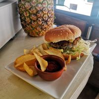 Que ricoo at Petite Sophie in Mahon