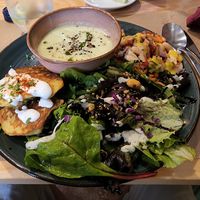 Just gorgeous to the eye and even better to taste 😍 at Mapa Verde in San Sebastian