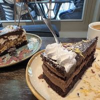 flur: Snickers cake, Chocoholic cake, Café Crema  at Rosenberg in Potsdam