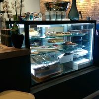 pasty/cake case at Rosenberg in Potsdam