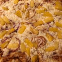 Build your own- bbq sauce, red onion, pineapple, vegan cheese  at Ultimate California Pizza in Myrtle Beach