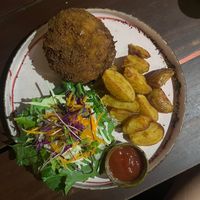 Jackfruit Burgerr  at Rainbow Cafe in Ella