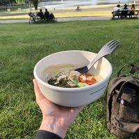 Plastiklos und lecker at Mashery - Hummus Kitchen in Cologne