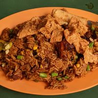 The best fried rice, with lots of crispy bean curd skin, and green chilli at Guan Yin Vegetarian 观音素食 in Central Singapore