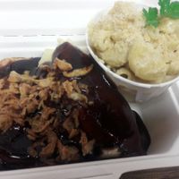 Steak and ale pie with gravy, mash and a side of mac'n'cheese at Young Vegans - Online only in East London