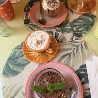 Mousse au chocolat, „banoffee (banana toffee)“ dessert and cappucino with soy milk  at Rotas da Ilha Verde in Sao Miguel