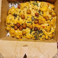 Cauliflower curry at Tökmag Vegan Street Food in Budapest