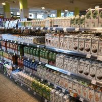 Plant milk  at Biofeld - Atzgersdorfer Str. in Vienna