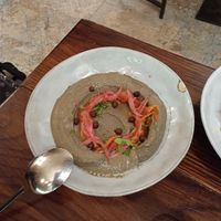 Hummus at Pizzi & Dixie in Madrid