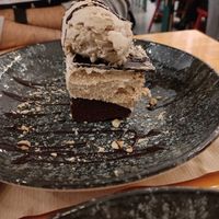  at Pizzi & Dixie in Madrid