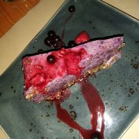 yummy raw cake at Pizzi & Dixie in Madrid