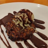 cookie melosa con helado at Pizzi & Dixie in Madrid