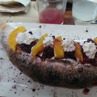 Calzone dulce de postre. at Pizzi & Dixie in Madrid